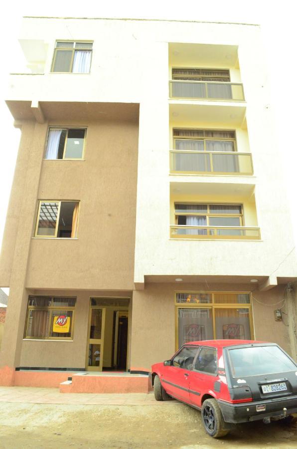 Abyssinia Guest House Addis Abeba Buitenkant foto