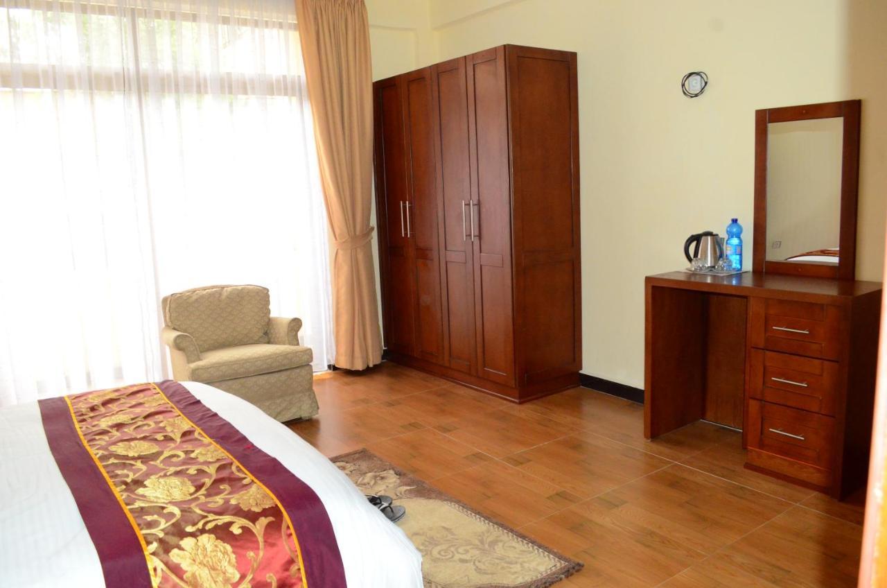 Abyssinia Guest House Addis Abeba Buitenkant foto